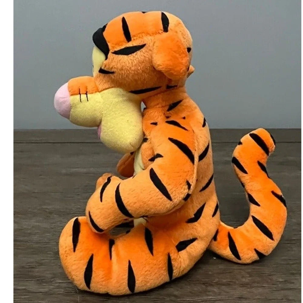 Disney Pooh & Friends Tigger Plush 2001 Fisher Price Stuffed Animal Toy Vintage